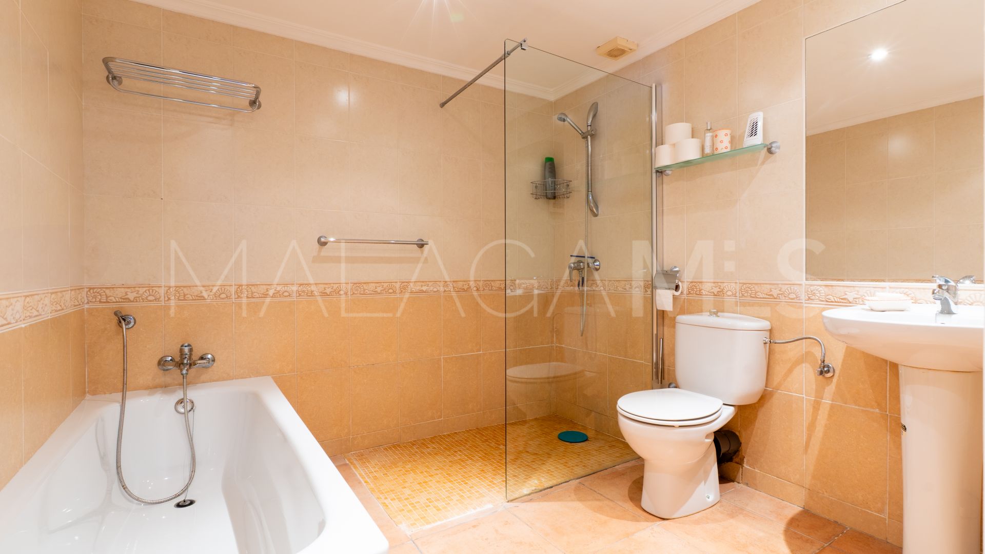 Buy Hacienda Guadalupe 5 bedrooms villa