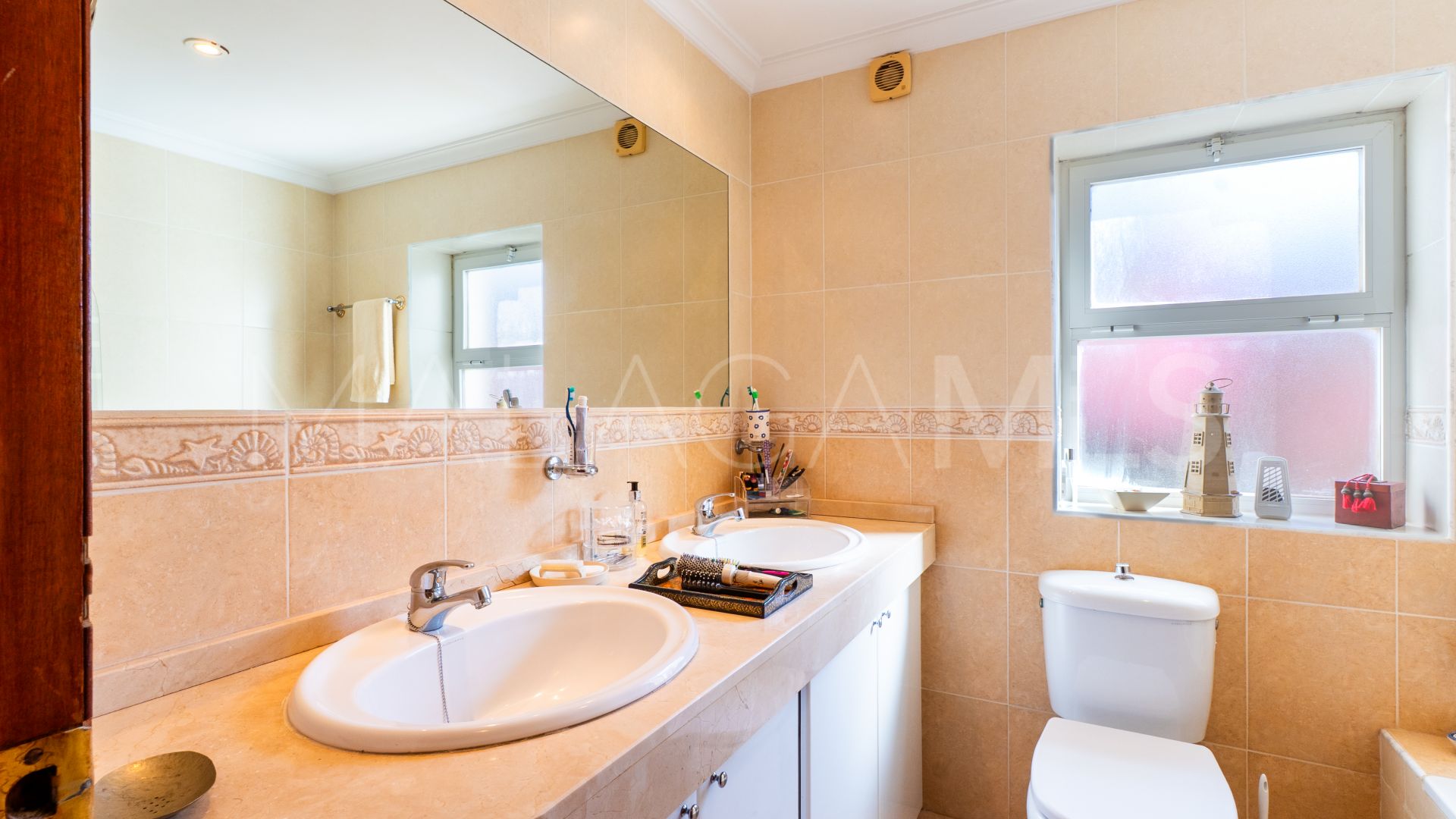 Buy Hacienda Guadalupe 5 bedrooms villa
