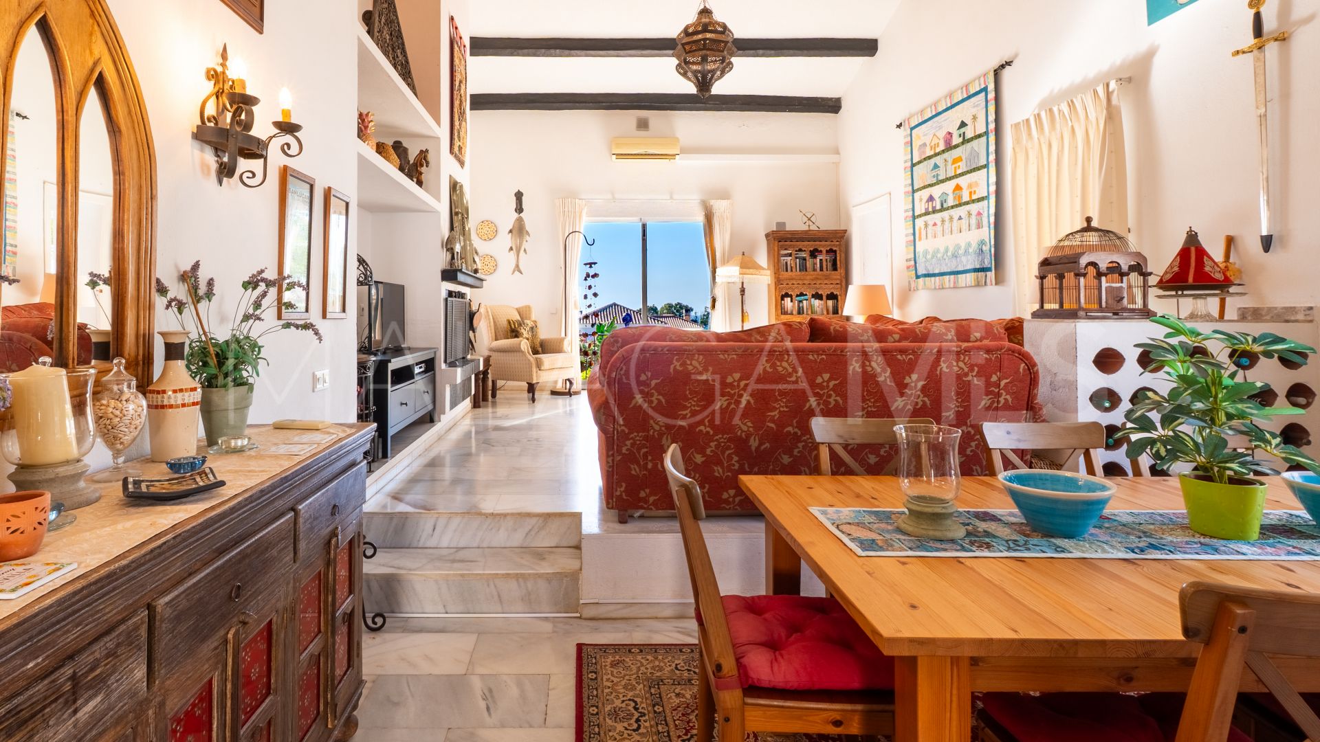 Buy Hacienda Guadalupe 5 bedrooms villa