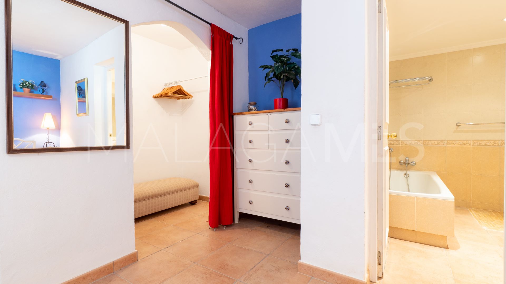 Buy Hacienda Guadalupe 5 bedrooms villa