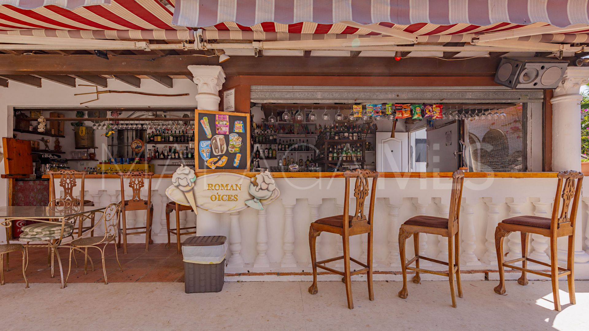 For sale finca in Casares Playa with 4 bedrooms