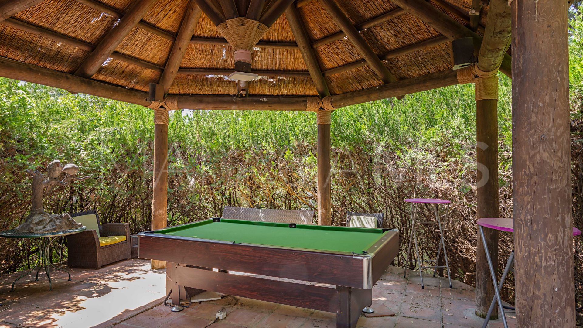 For sale finca in Casares Playa with 4 bedrooms