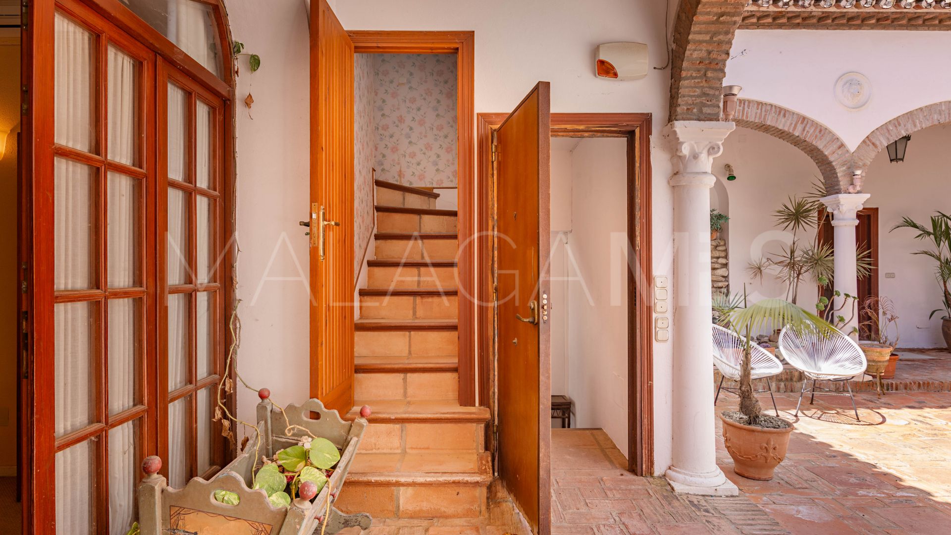 For sale finca in Casares Playa with 4 bedrooms