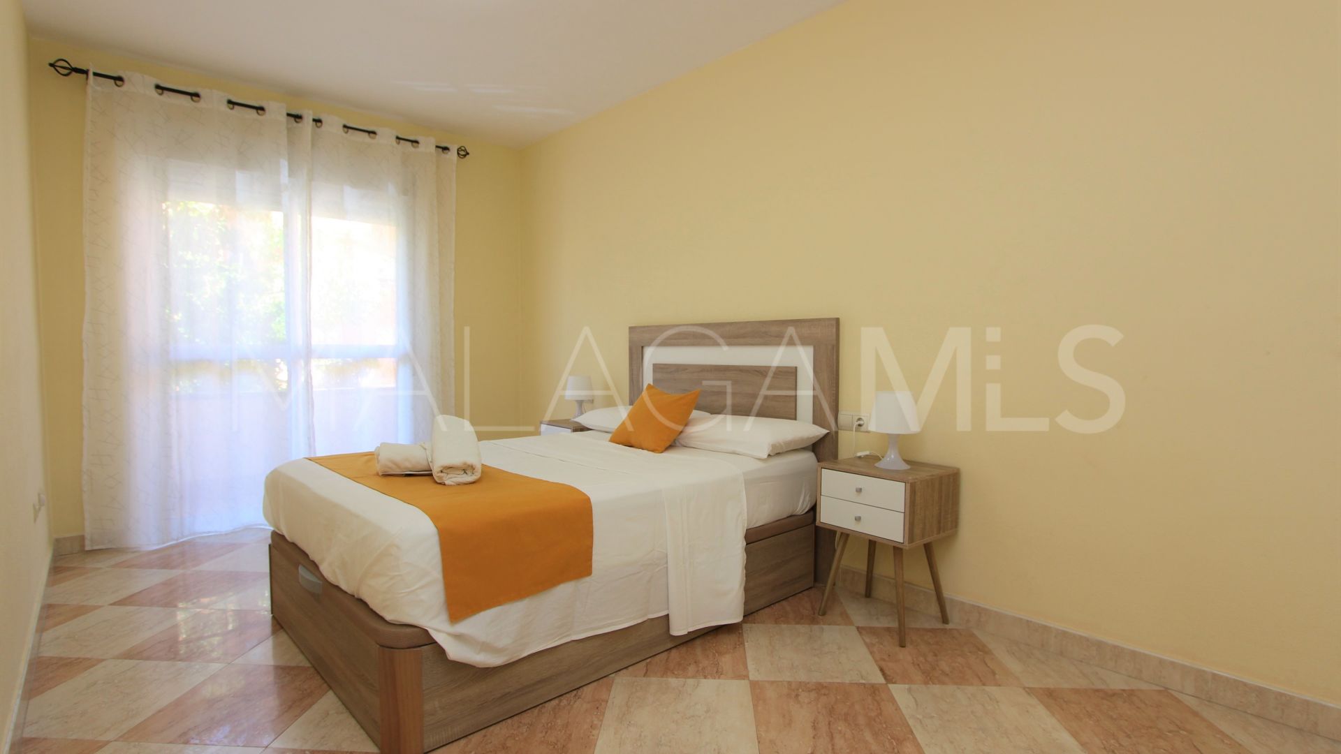 2 bedrooms apartment in Sabinillas for sale