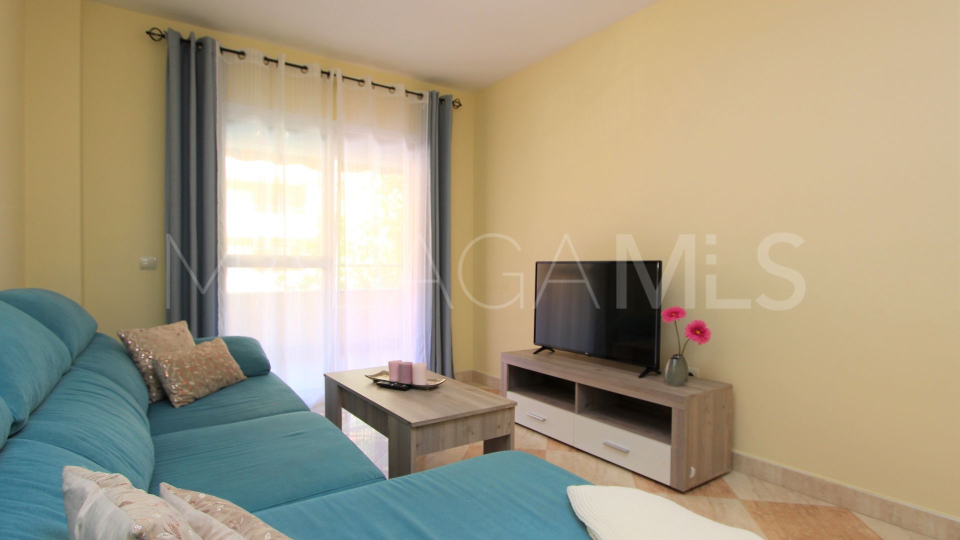 2 bedrooms apartment in Sabinillas for sale