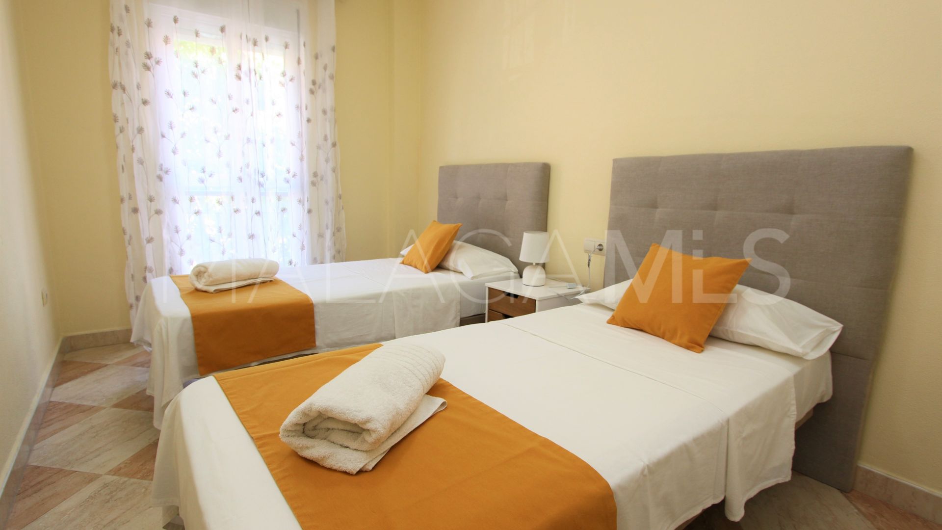 2 bedrooms apartment in Sabinillas for sale