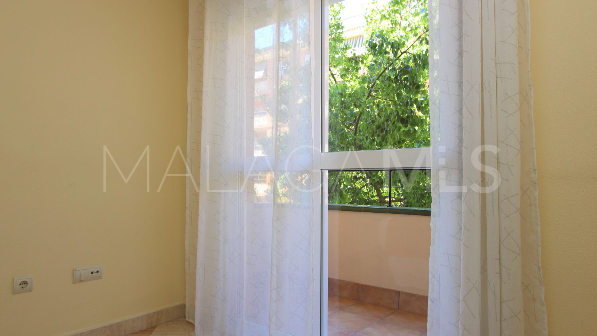 2 bedrooms apartment in Sabinillas for sale