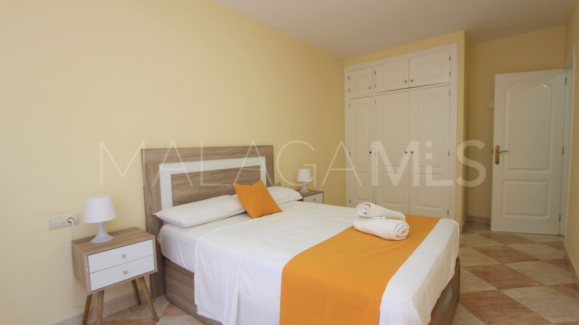2 bedrooms apartment in Sabinillas for sale