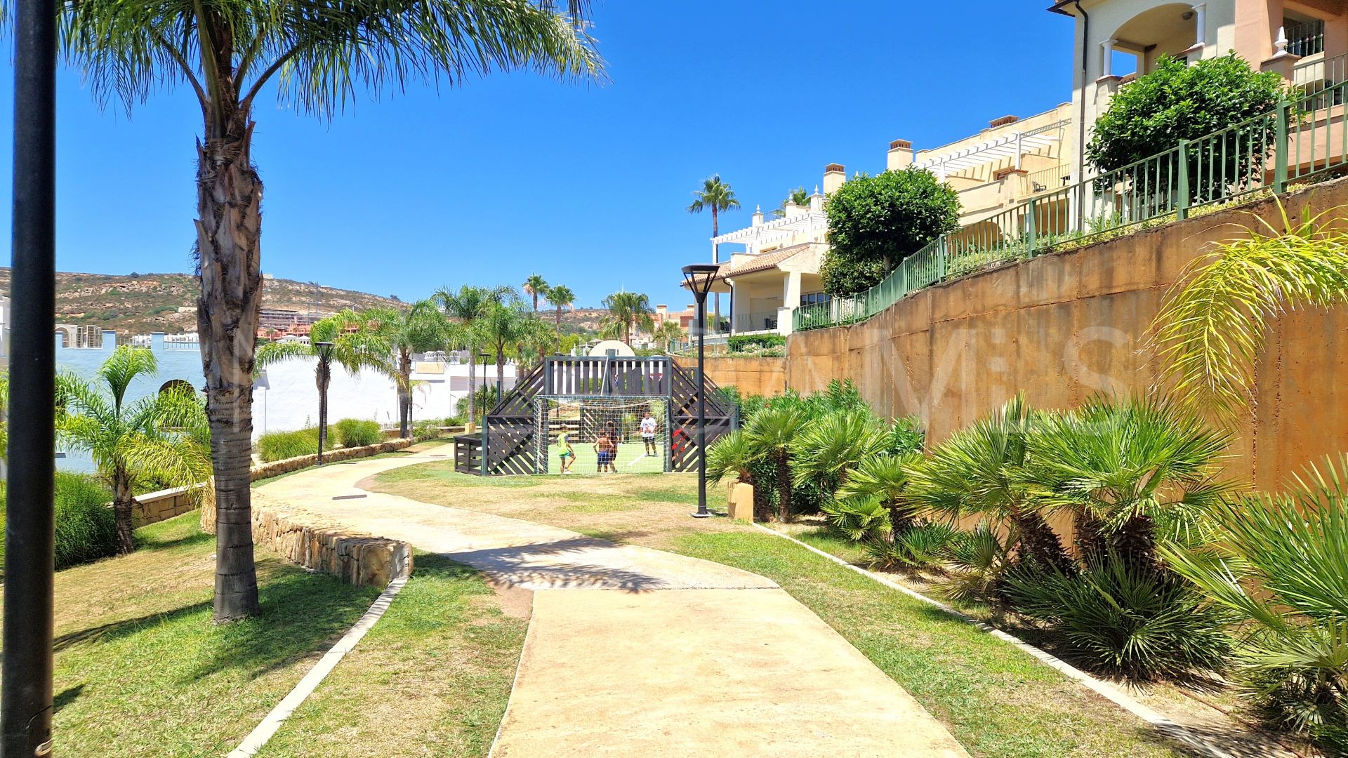 Erdgeschosswohnung for sale in Bahia de las Rocas
