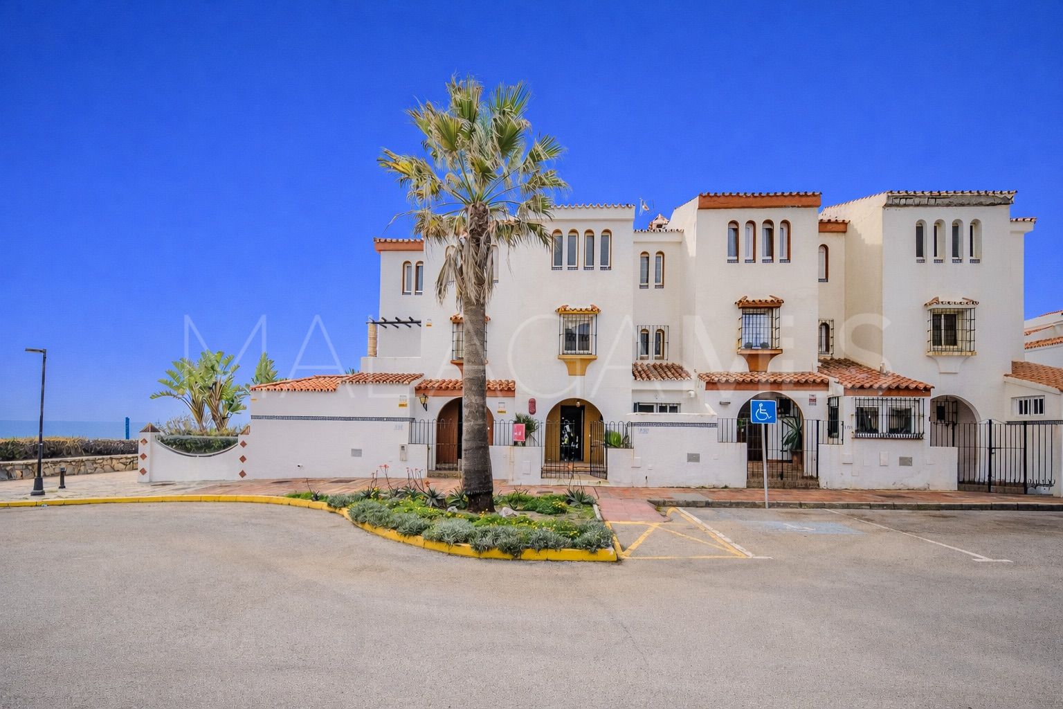 Reihenhaus for sale in Marina de Casares