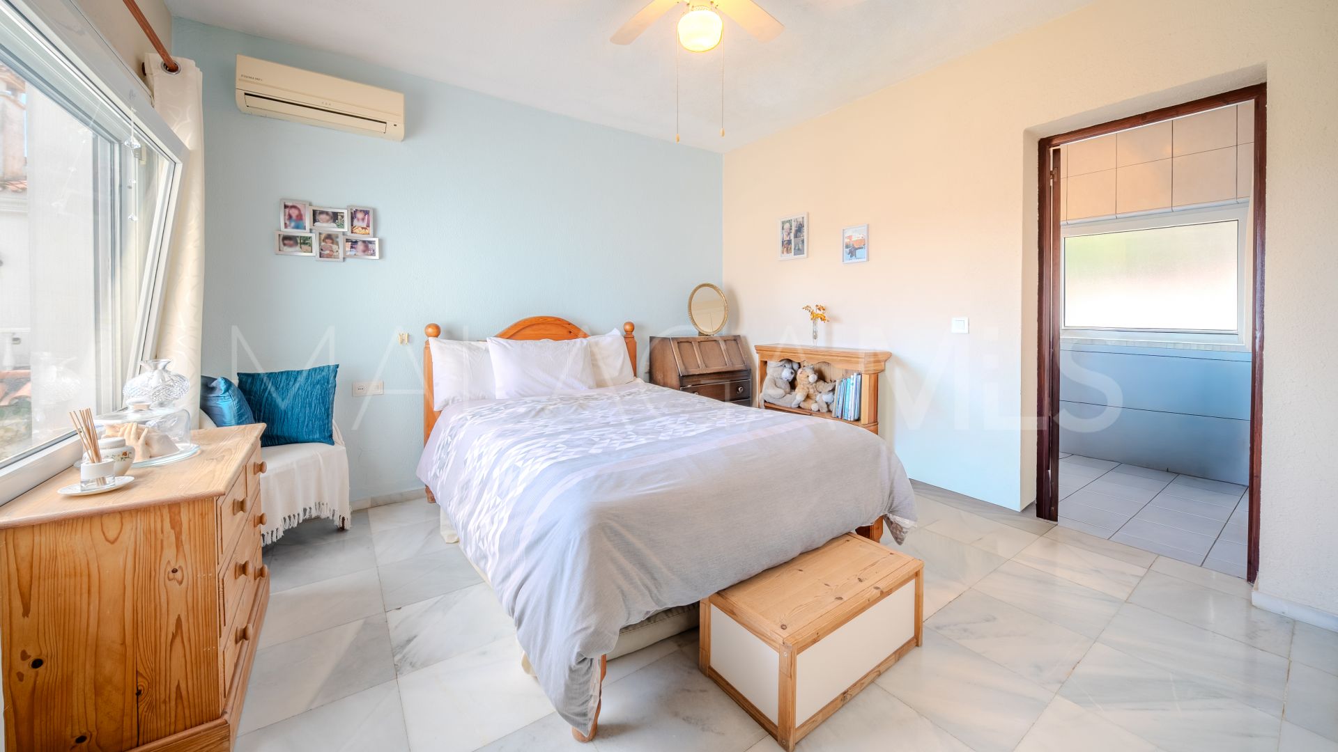 For sale house in Hacienda Guadalupe with 4 bedrooms