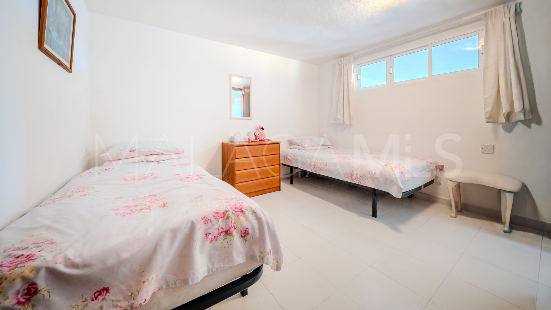 For sale house in Hacienda Guadalupe with 4 bedrooms