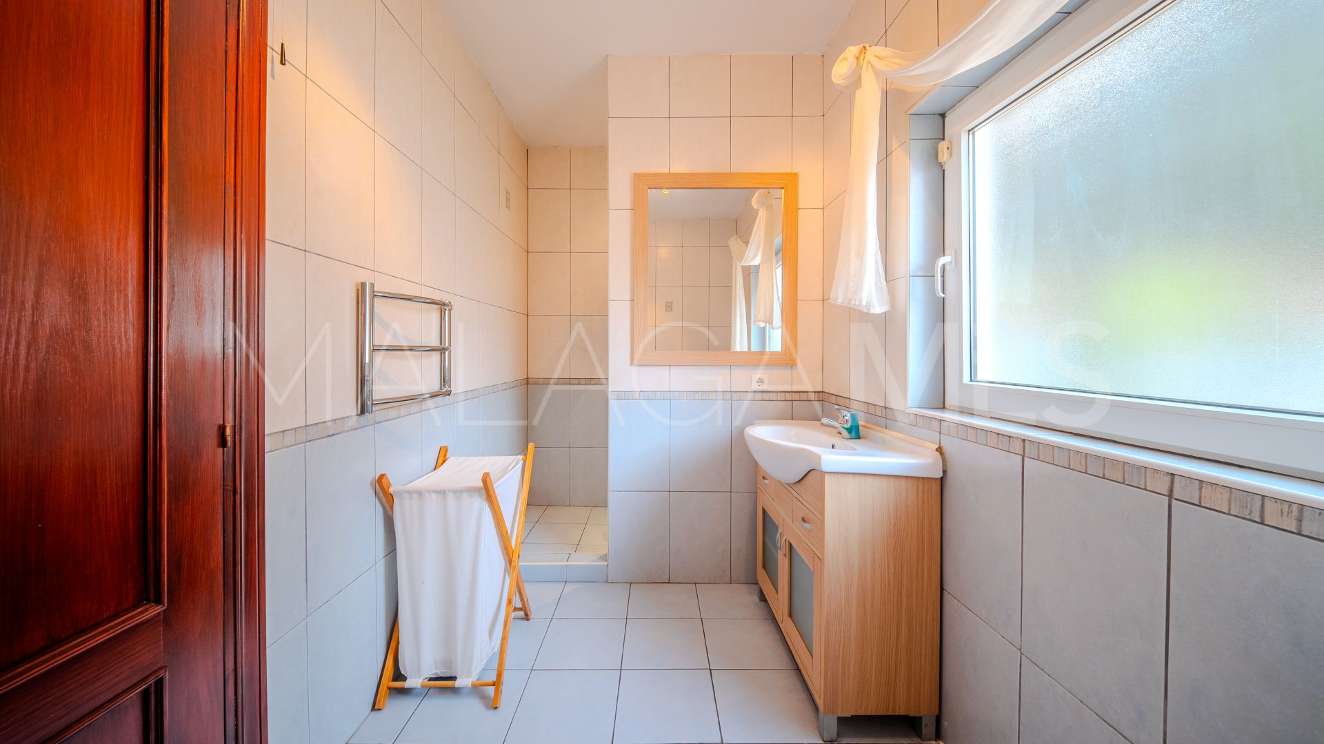 For sale house in Hacienda Guadalupe with 4 bedrooms