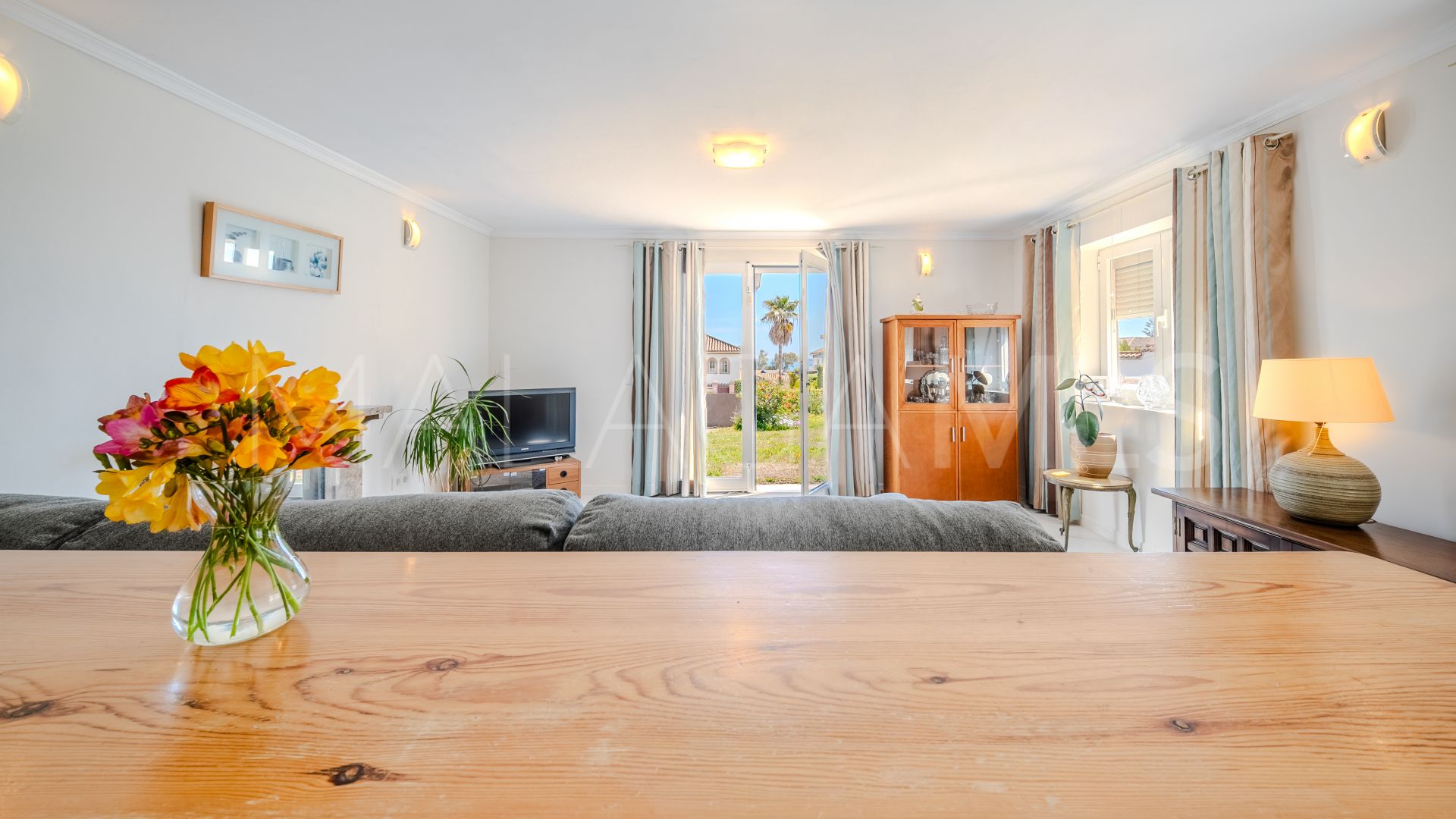 For sale house in Hacienda Guadalupe with 4 bedrooms