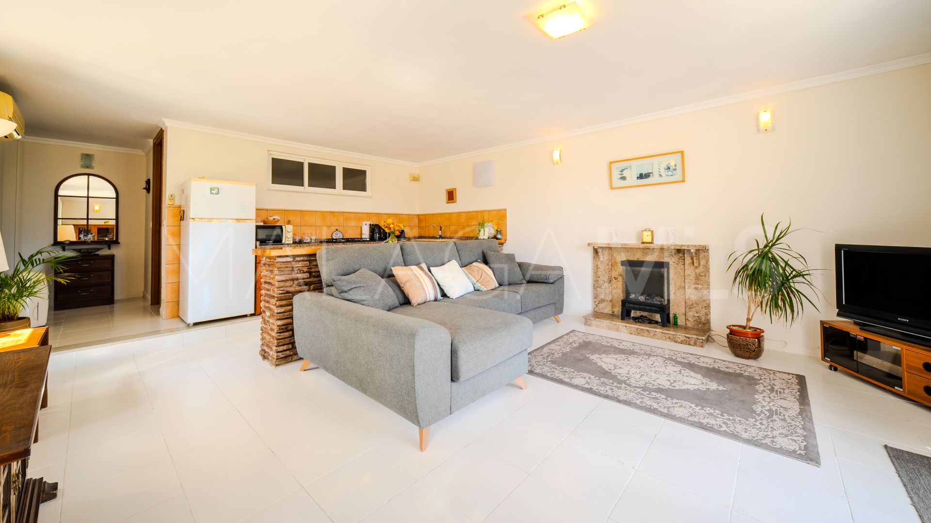 For sale house in Hacienda Guadalupe with 4 bedrooms