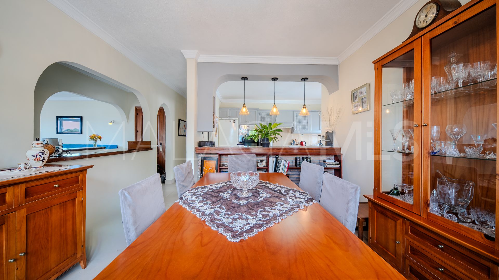 For sale house in Hacienda Guadalupe with 4 bedrooms