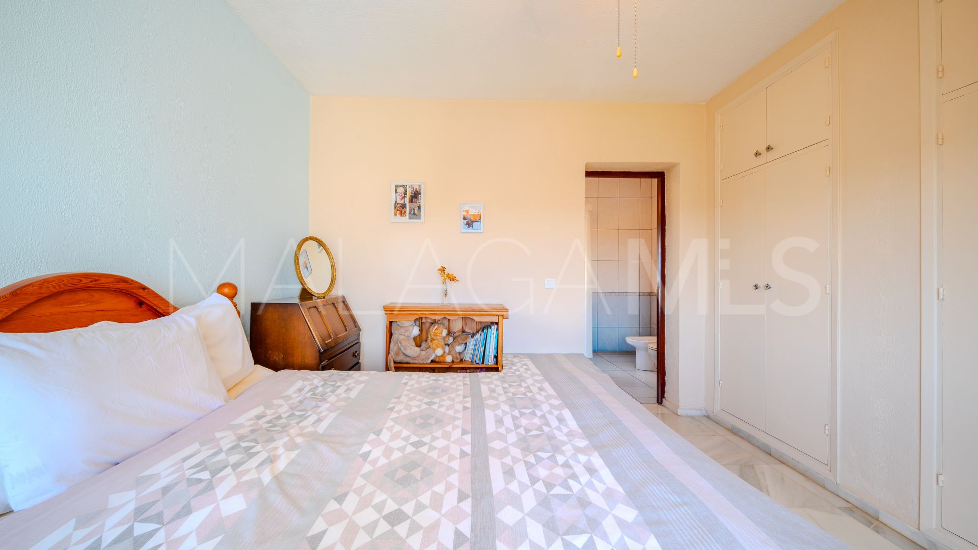 For sale house in Hacienda Guadalupe with 4 bedrooms