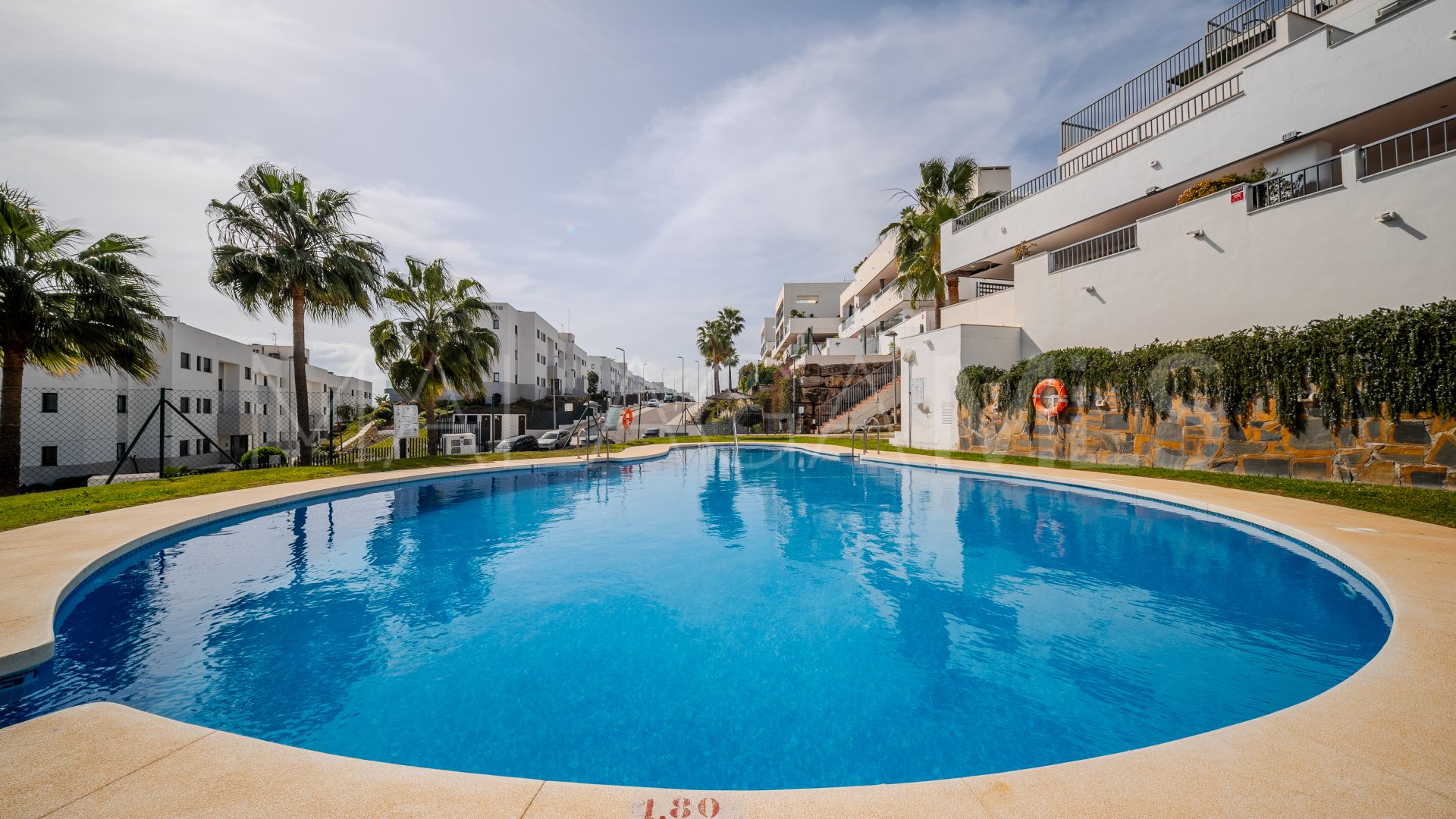 Apartamento for sale in Doña Julia with 4 bedrooms