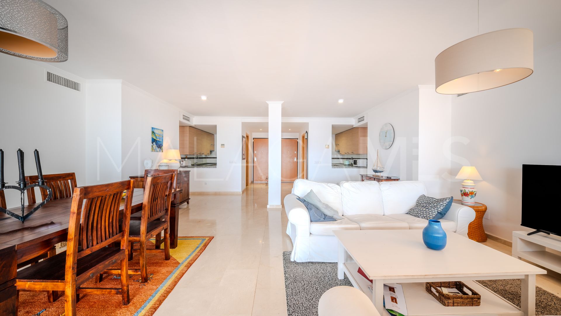 Apartamento for sale in Doña Julia with 4 bedrooms