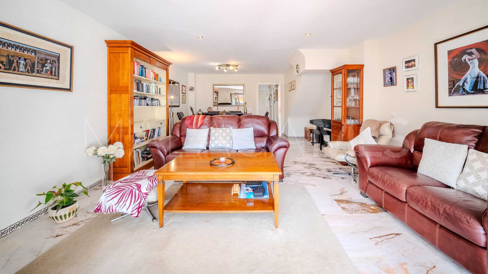 Se vende adosado de 4 bedrooms in La Duquesa