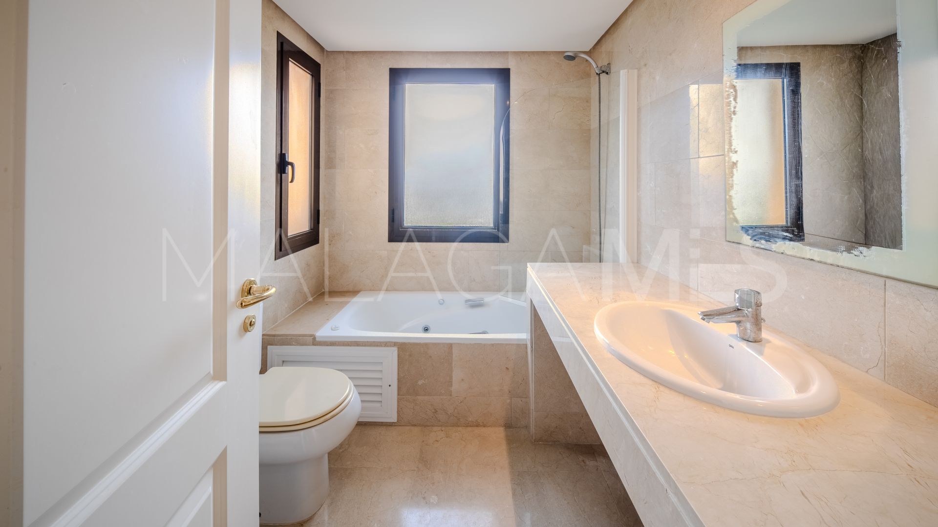 Appartement for sale in Sabinillas