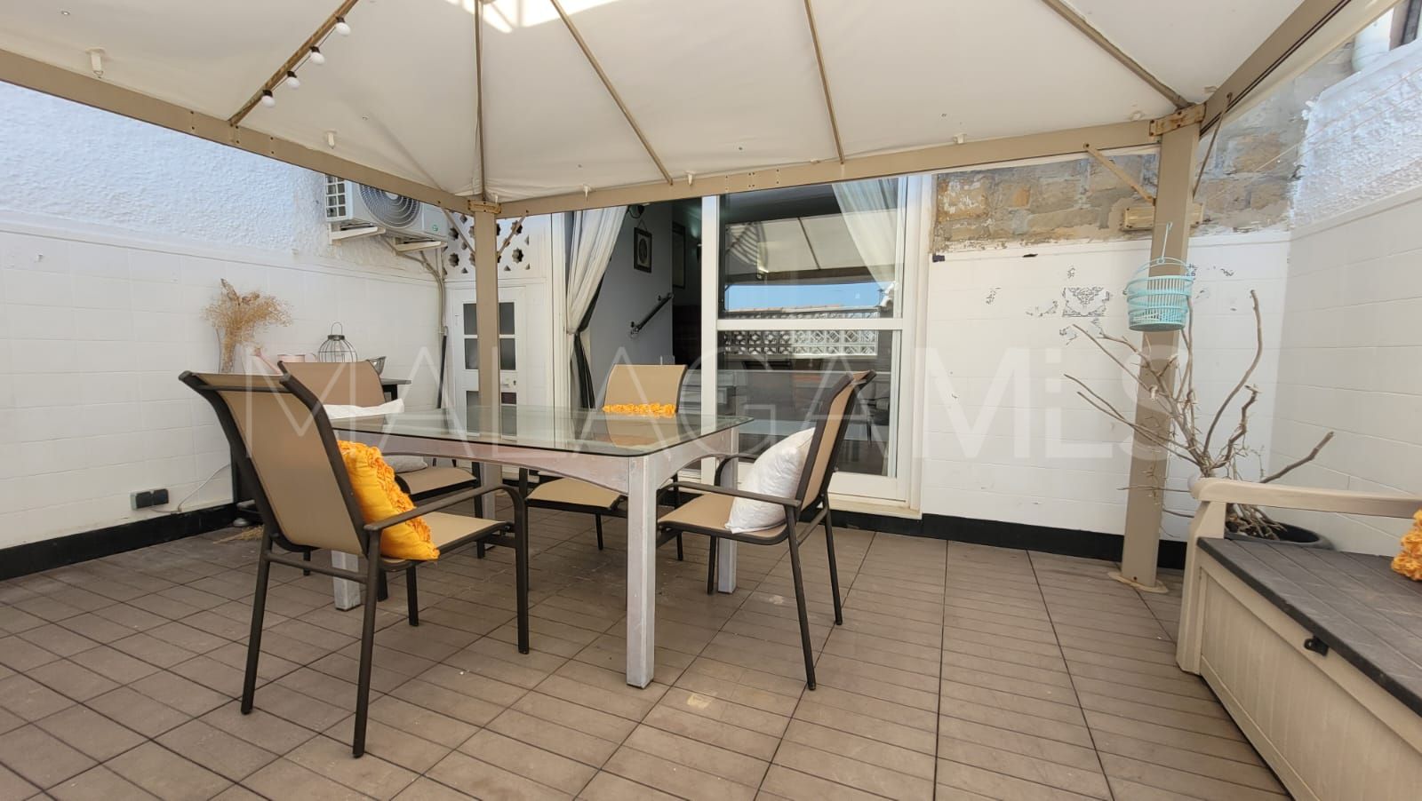 Apartamento planta baja a la venta in Alcorrín