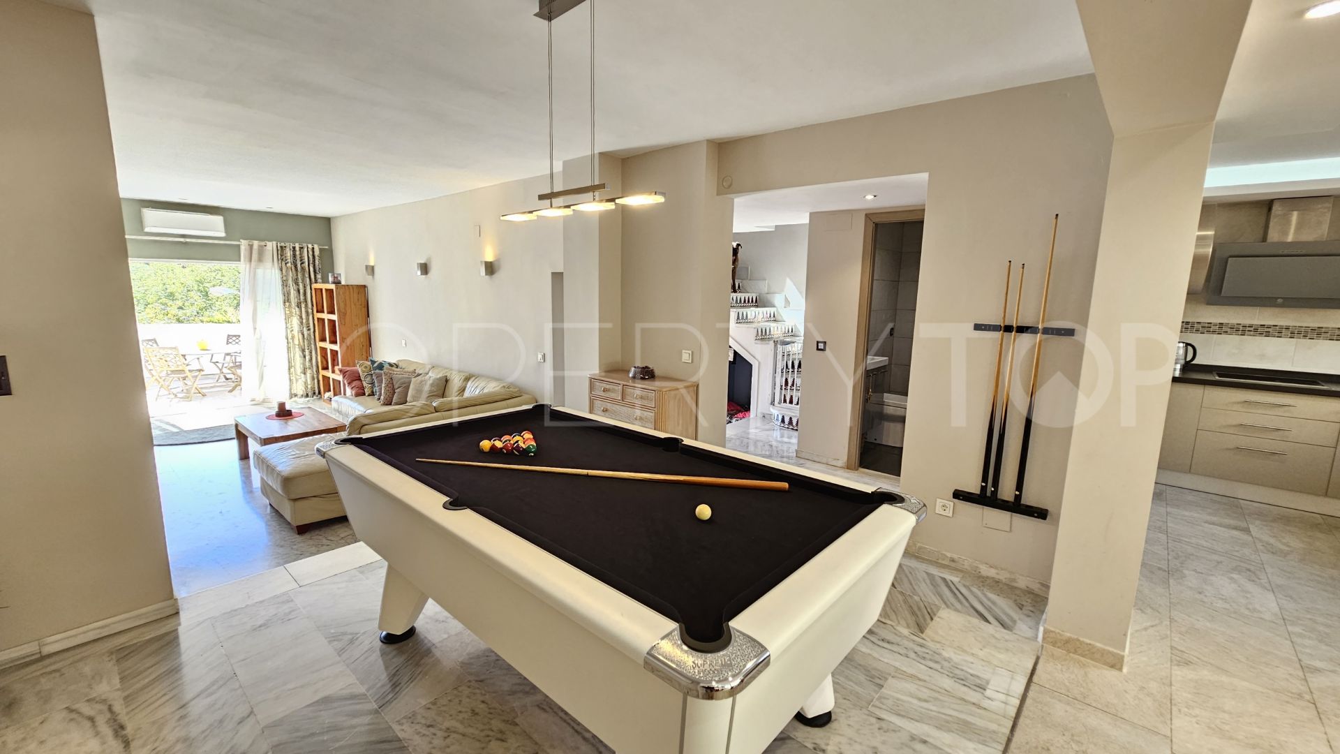 Semi Detached House in La Duquesa 3BR, 2BA, €375k