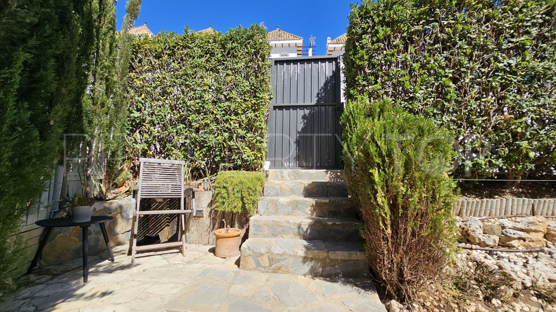 Semi Detached House in La Duquesa 3BR, 2BA, €375k