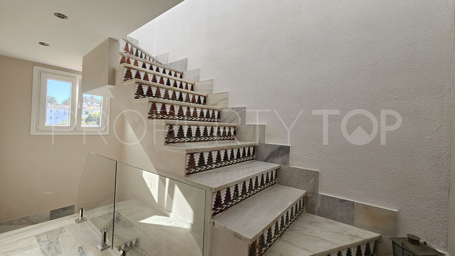 Semi Detached House in La Duquesa 3BR, 2BA, €375k