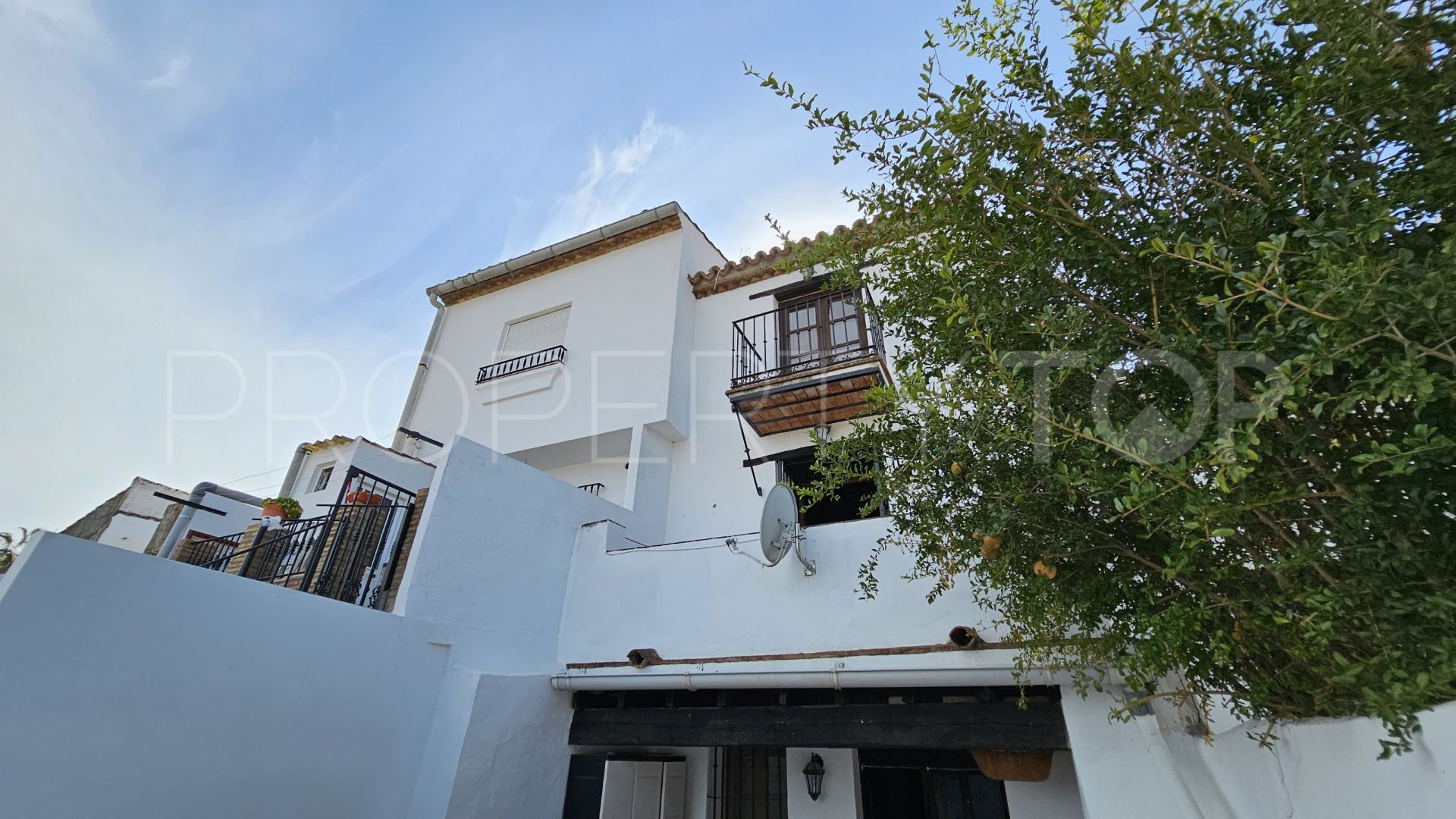 For sale Jimena de La Frontera semi detached house with 2 bedrooms