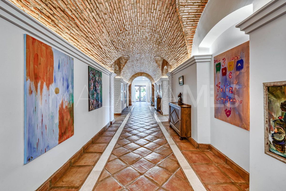 Villa for sale in La Mairena