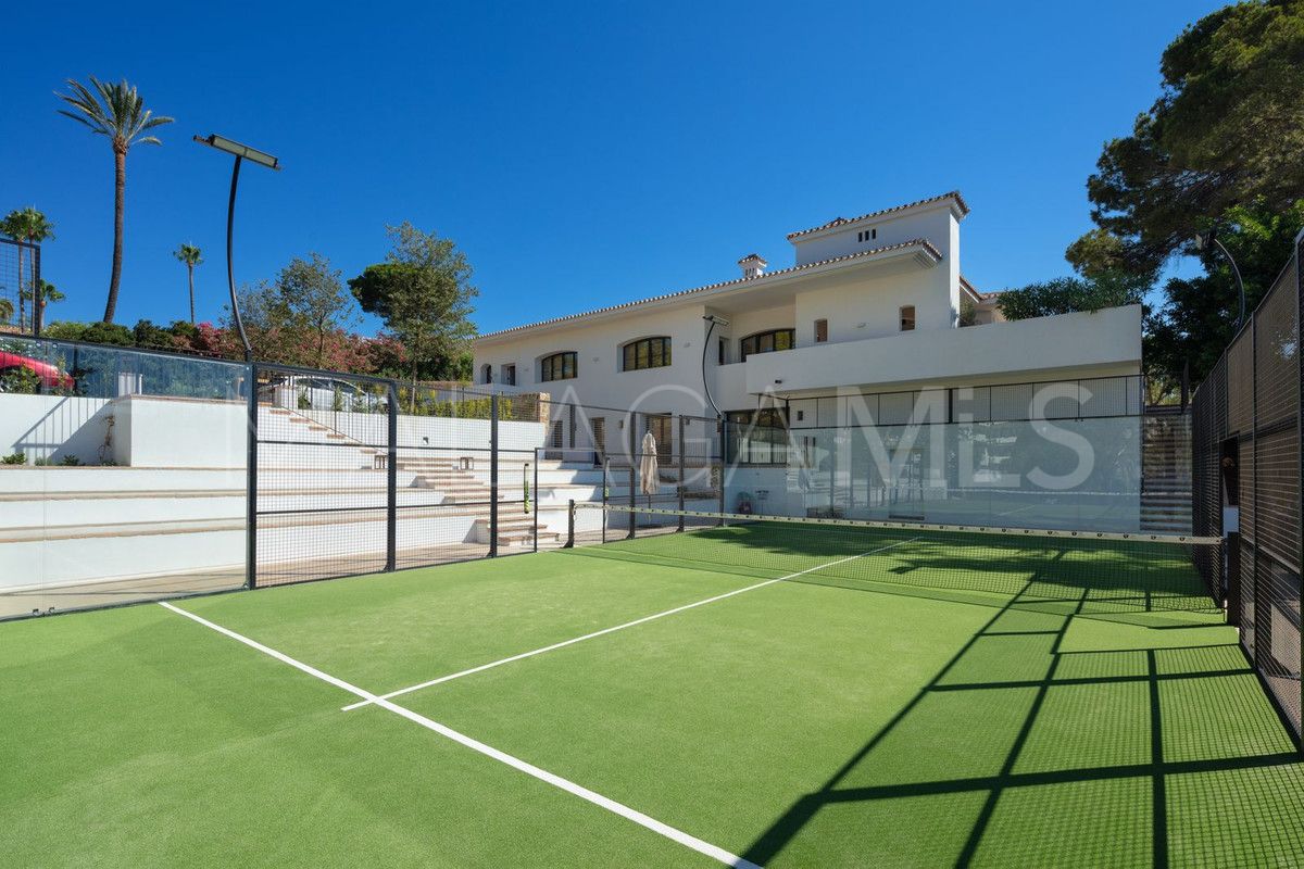 Villa for sale in Marbella Golden Mile