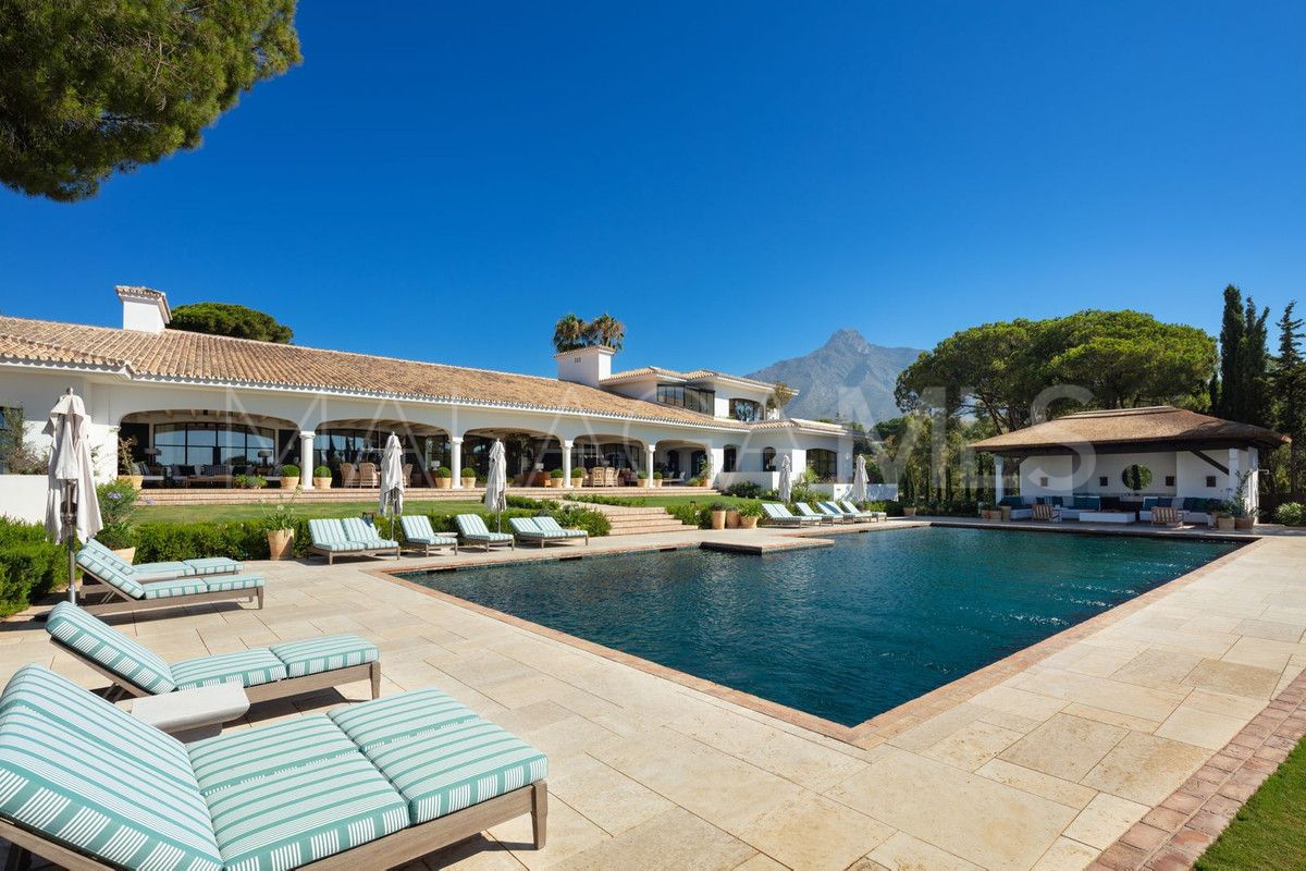 Villa for sale in Marbella Golden Mile