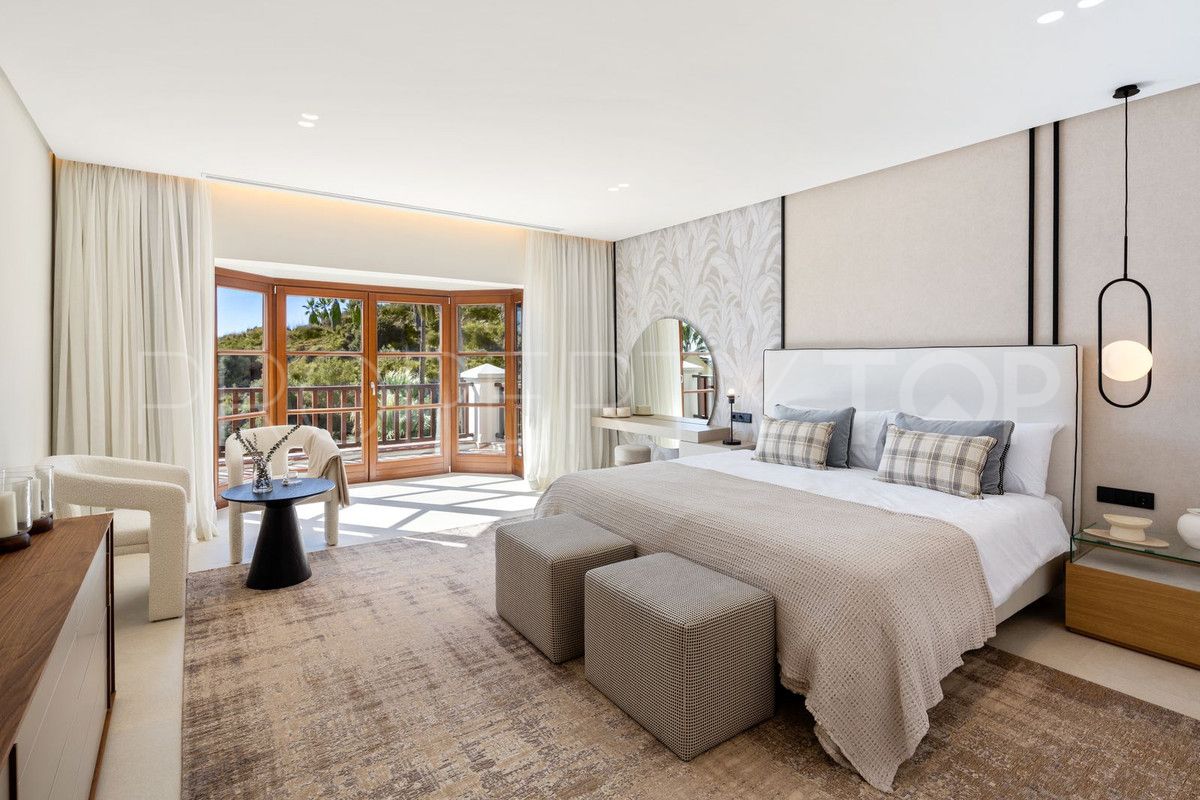 Marbella Golden Mile, adosado con 5 dormitorios a la venta