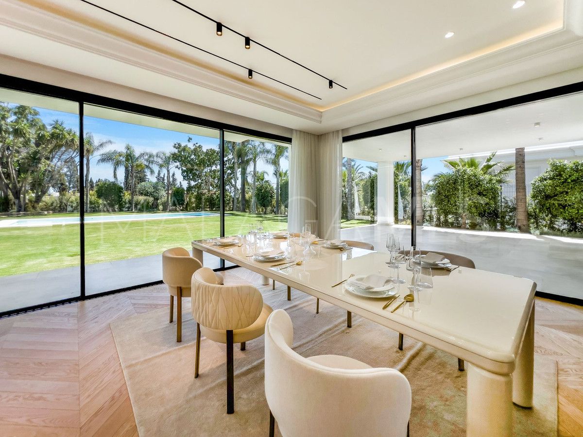 Villa for sale in Marbella City