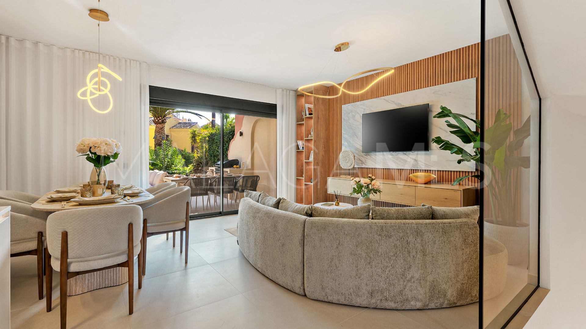 Reihenhaus for sale in Jardines de las Lomas