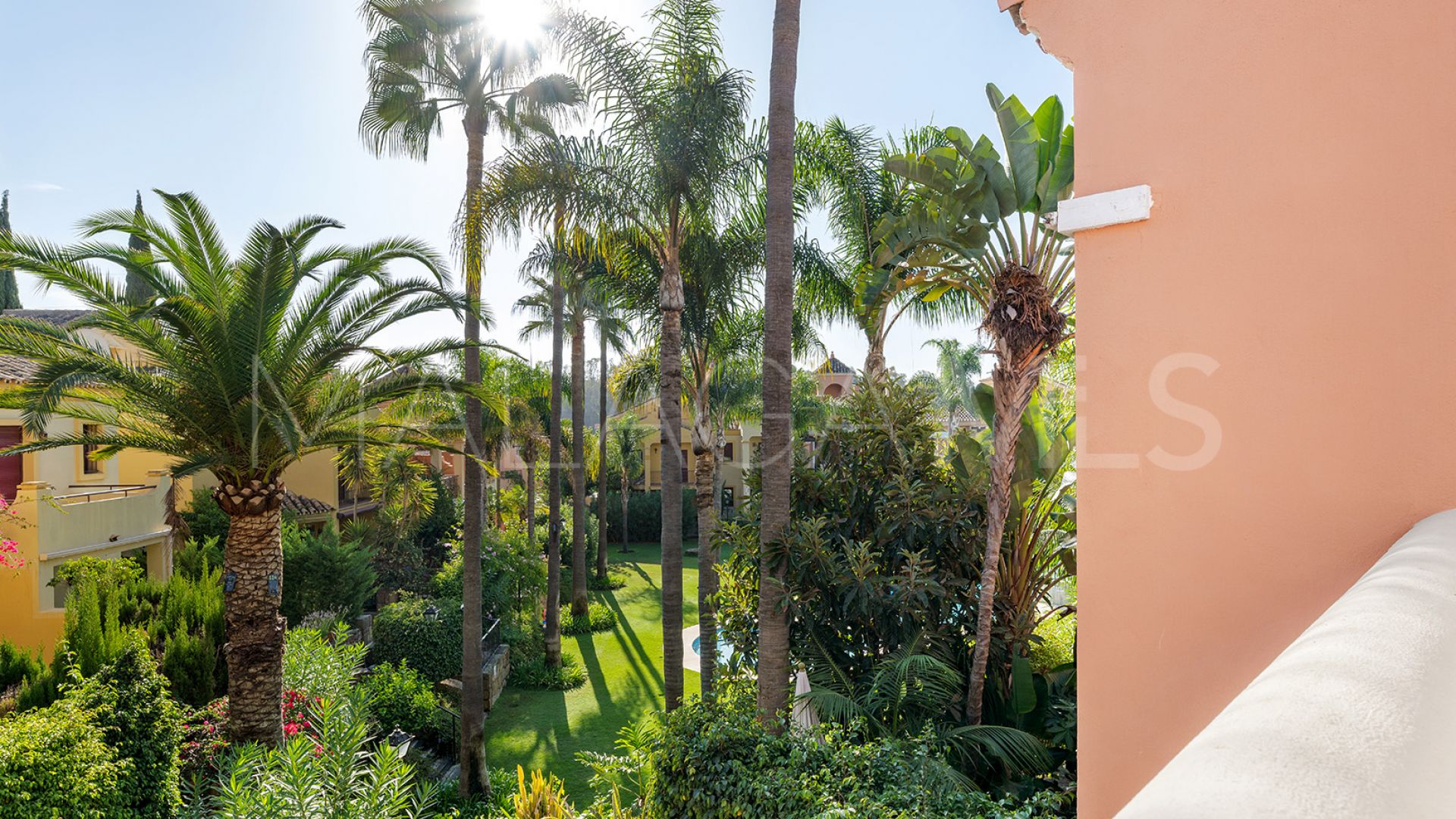 Reihenhaus for sale in Jardines de las Lomas