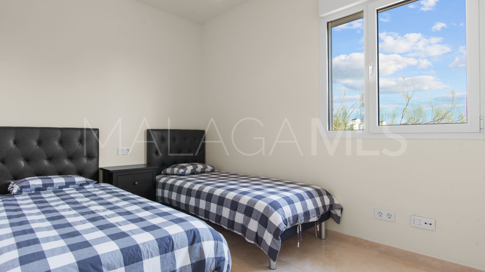Apartamento planta baja a la venta in Valle Romano de 2 bedrooms