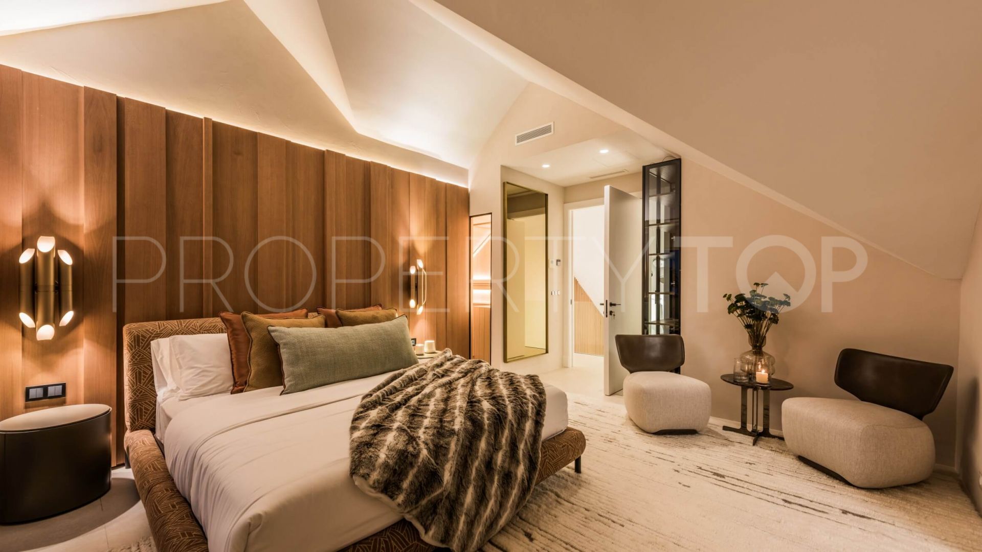 Apartamento en venta en Rio Real de 4 dormitorios