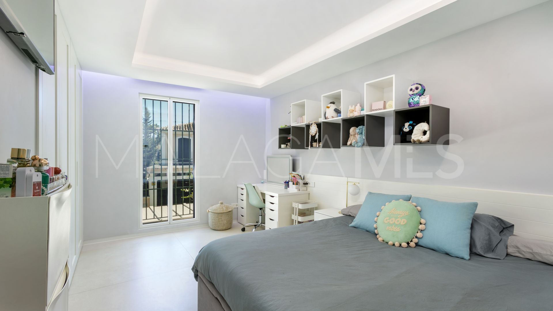 Isla de Guadalmina, villa de 4 bedrooms for sale