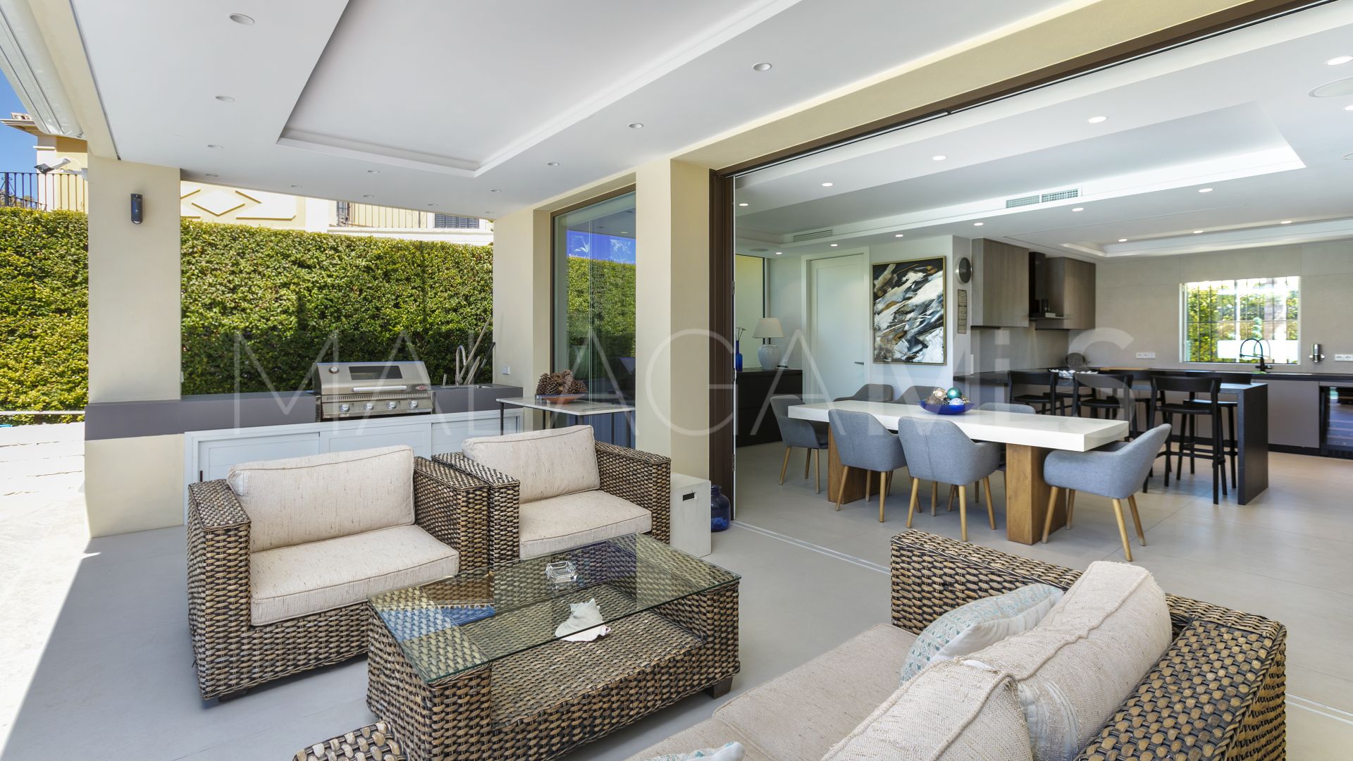 Isla de Guadalmina, villa de 4 bedrooms for sale