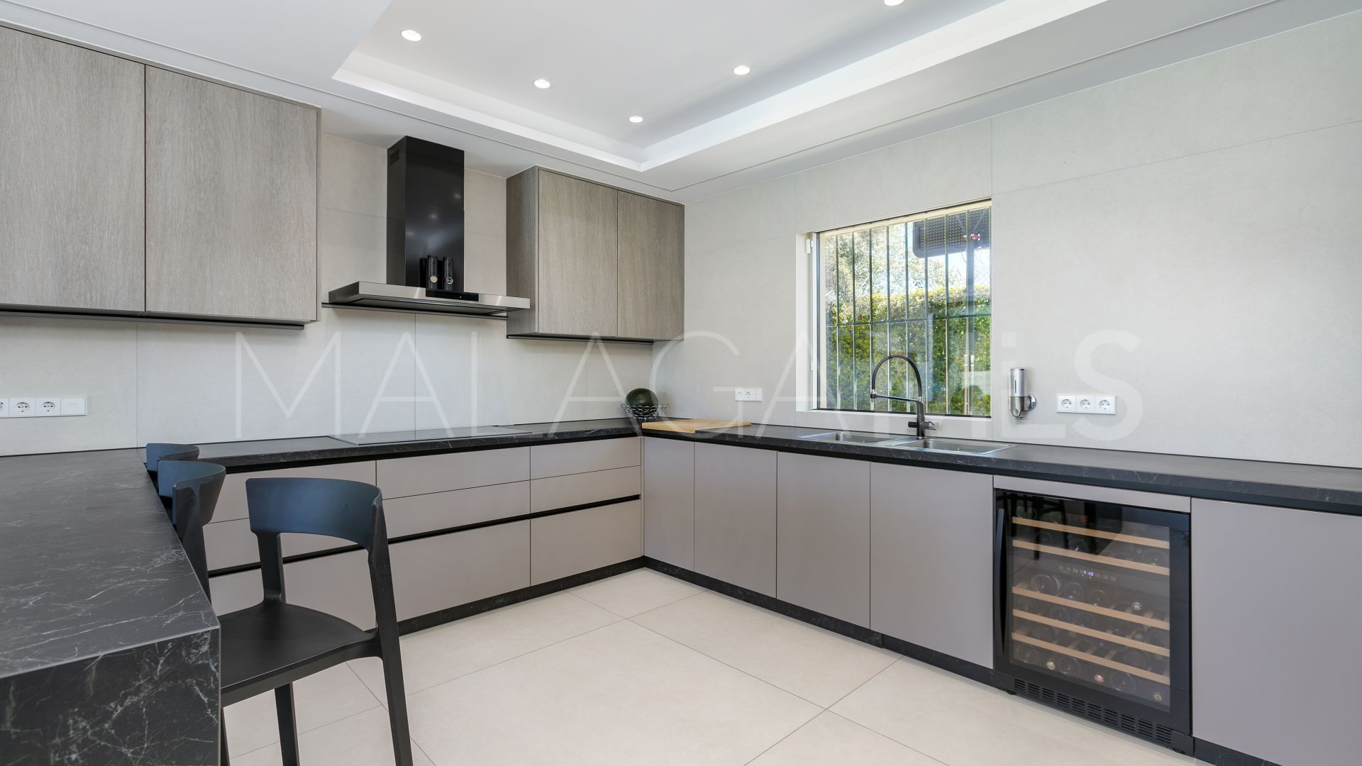 Isla de Guadalmina, villa de 4 bedrooms for sale
