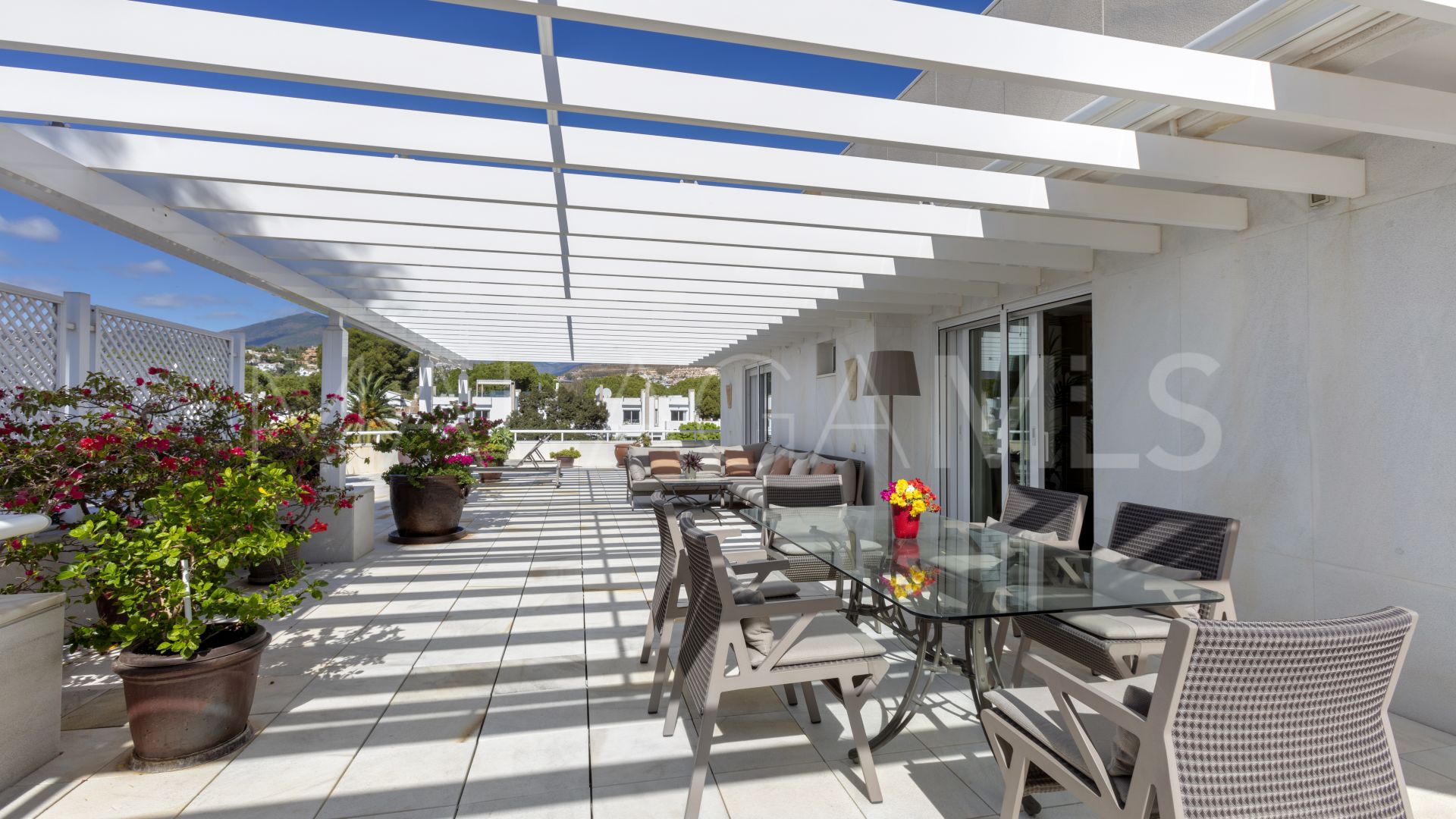 Zweistöckiges penthouse for sale in Los Granados Golf