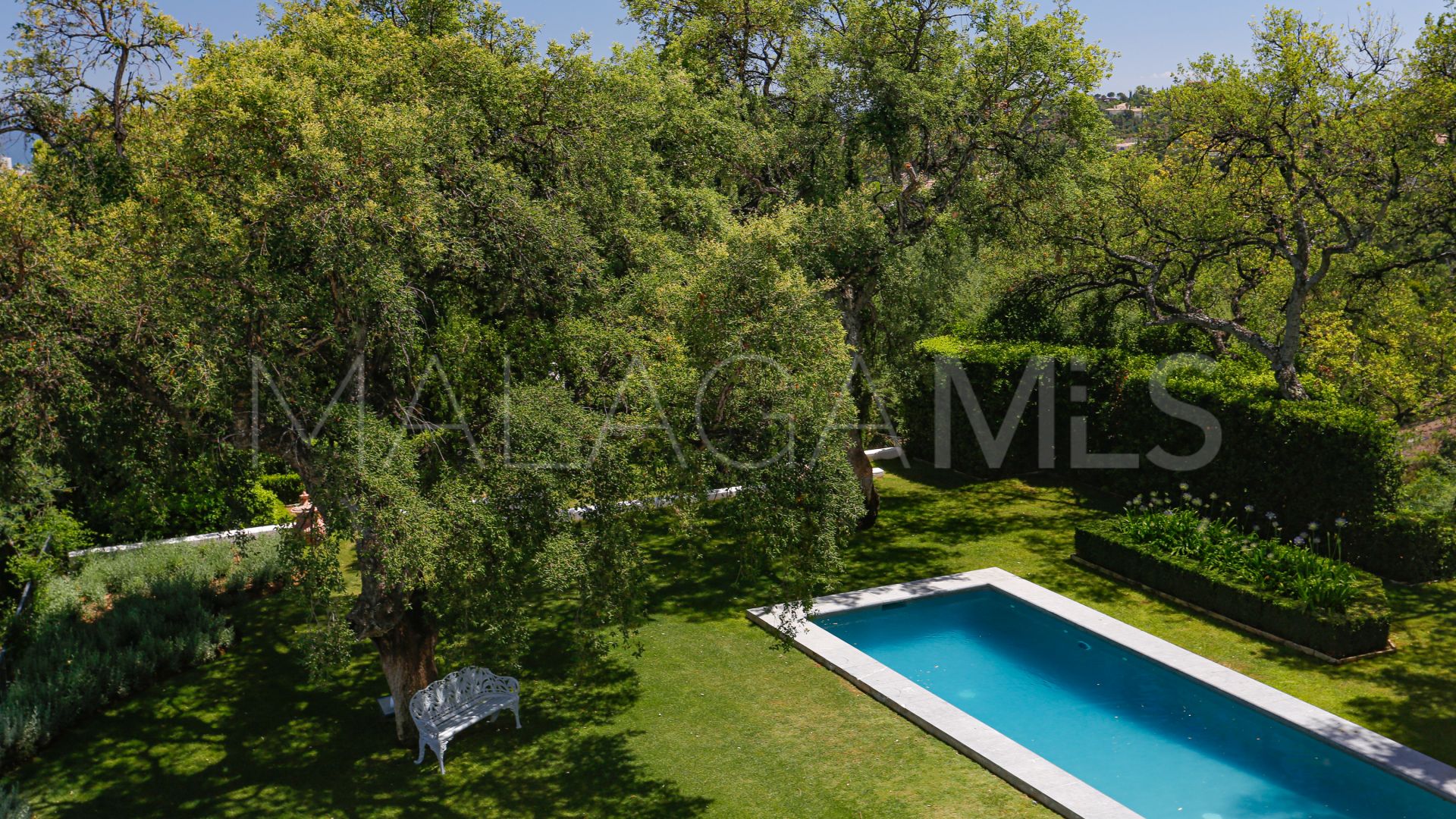 Villa for sale in El Madroñal