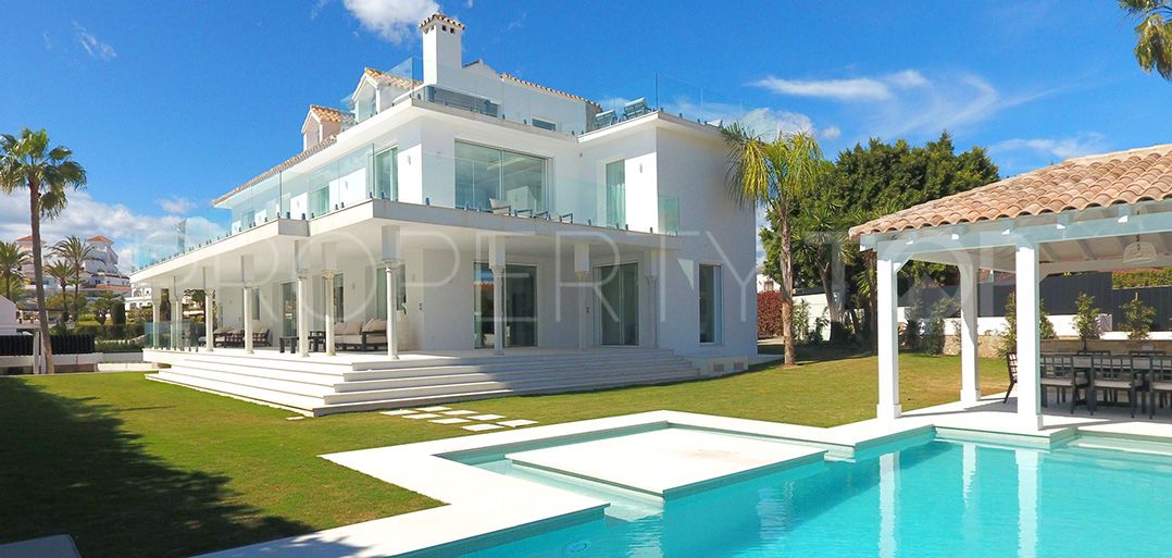 Se vende villa en Marbella - Puerto Banus de 8 dormitorios