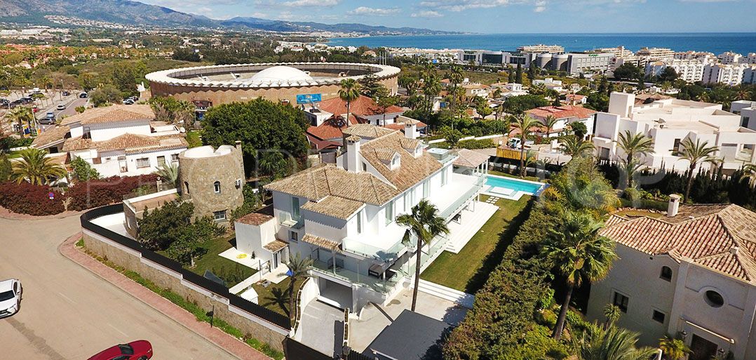 Se vende villa en Marbella - Puerto Banus de 8 dormitorios