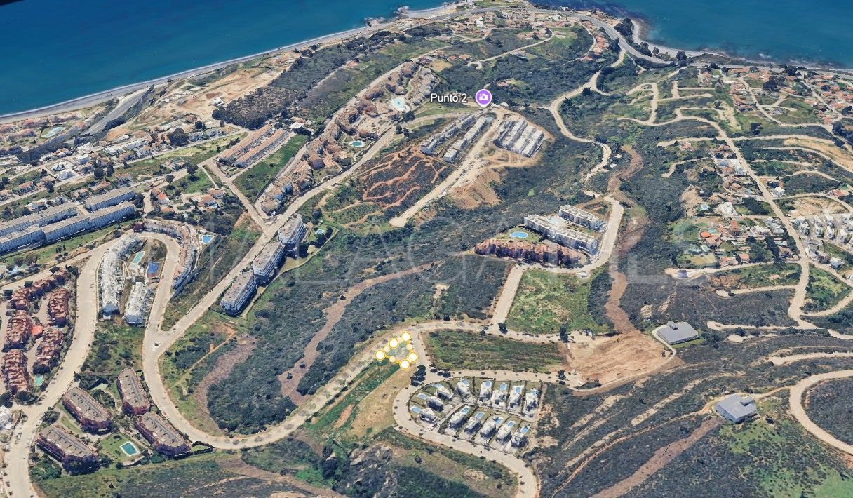 Terrain for sale in Bahia de las Rocas