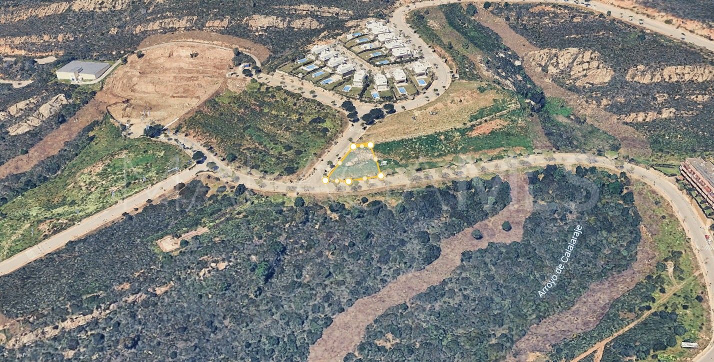 Terrain for sale in Bahia de las Rocas