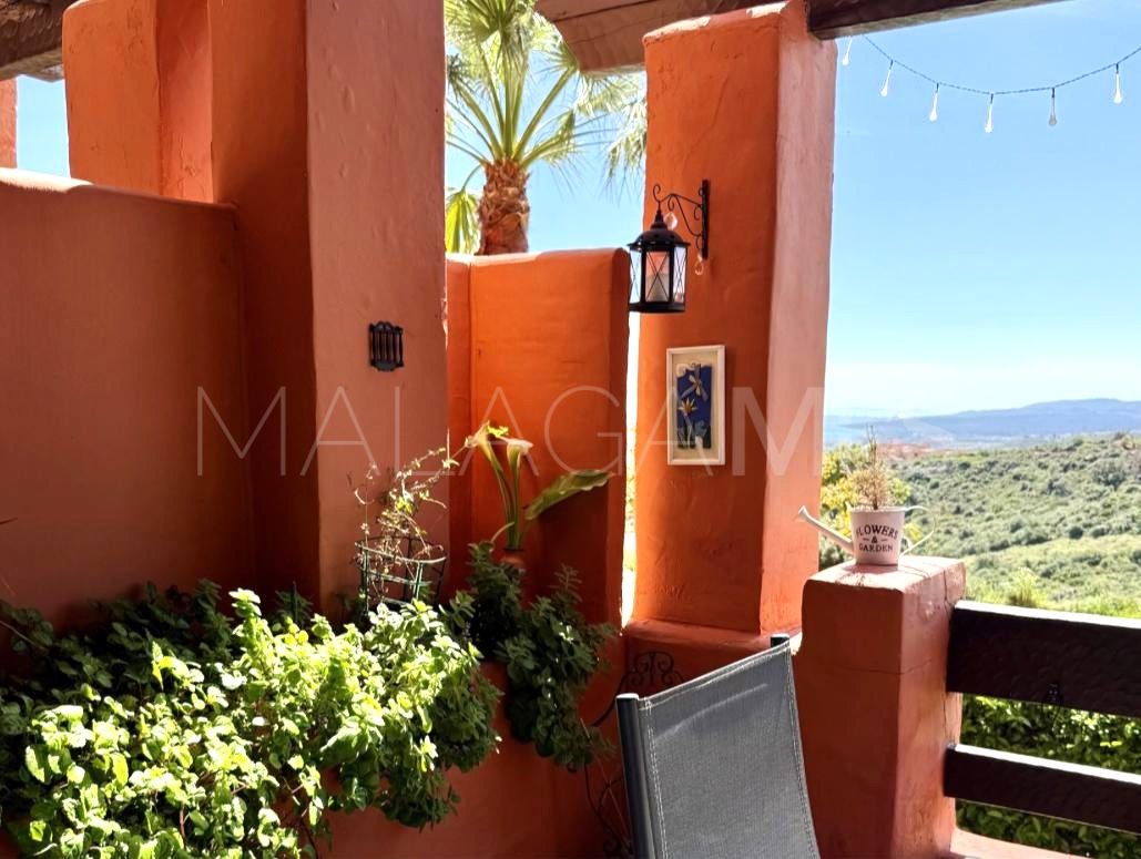Bahia de las Rocas semi detached house for sale