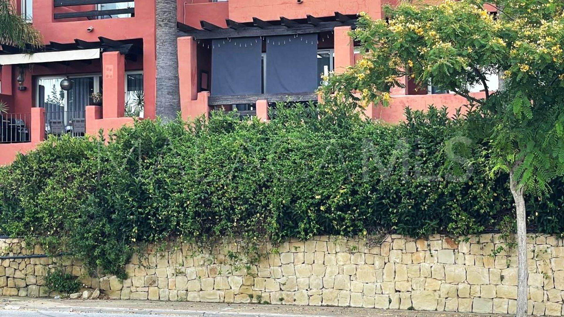 Bahia de las Rocas semi detached house for sale